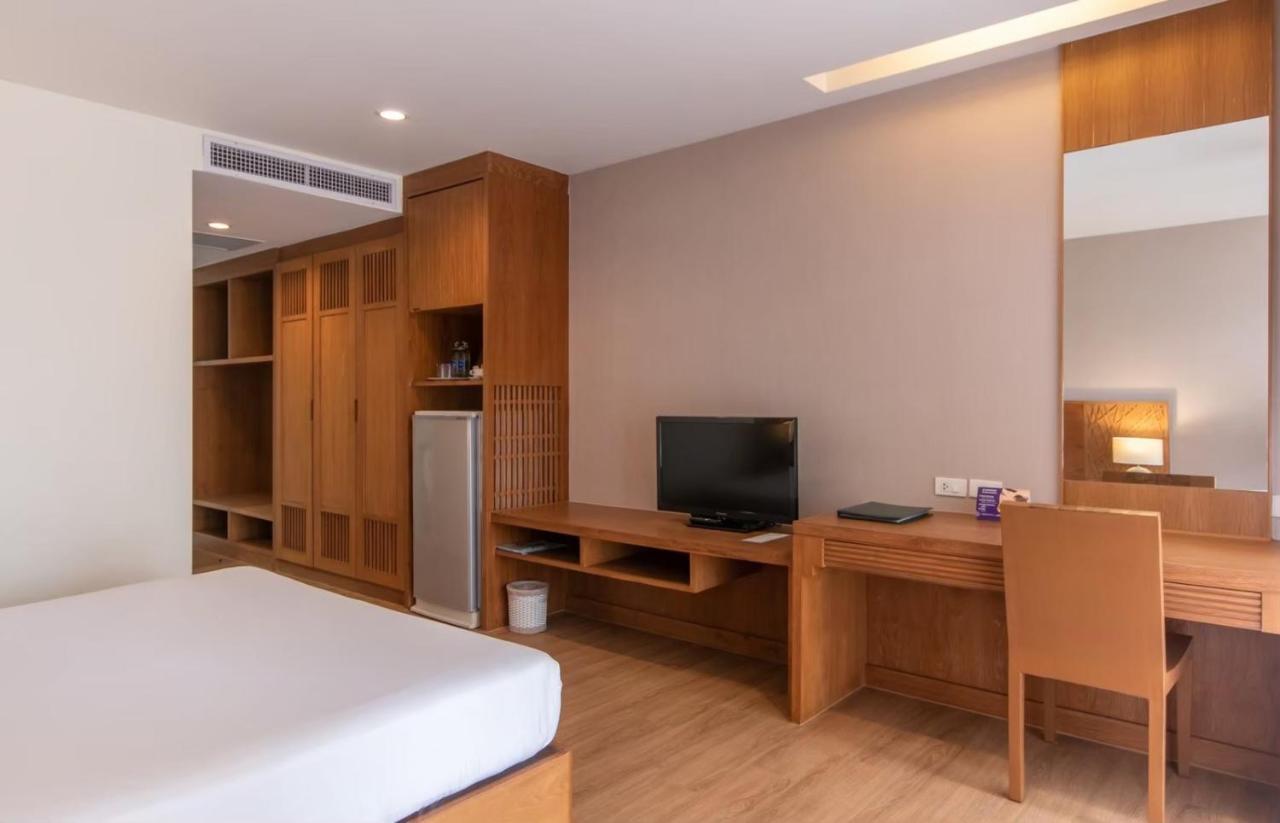 Areca Lodge Pattaya Esterno foto