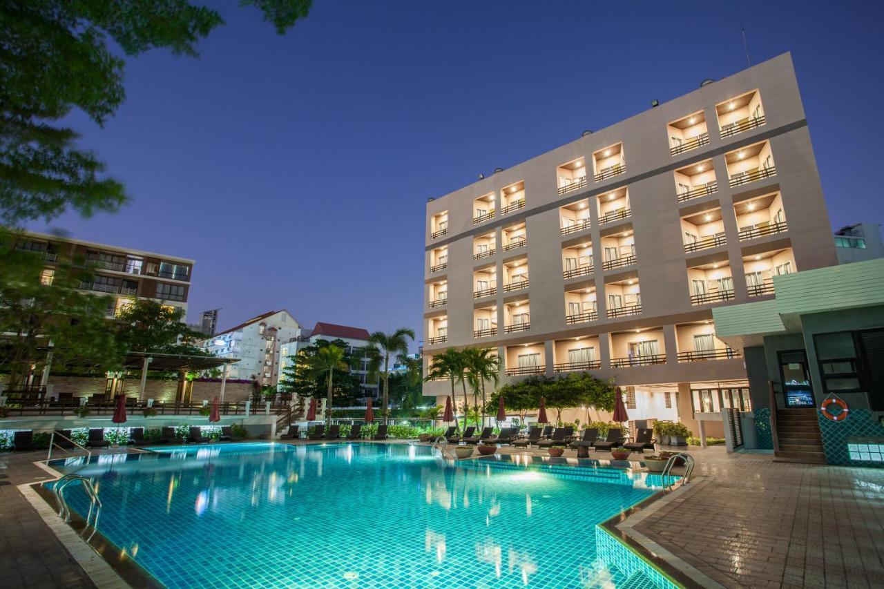 Areca Lodge Pattaya Esterno foto